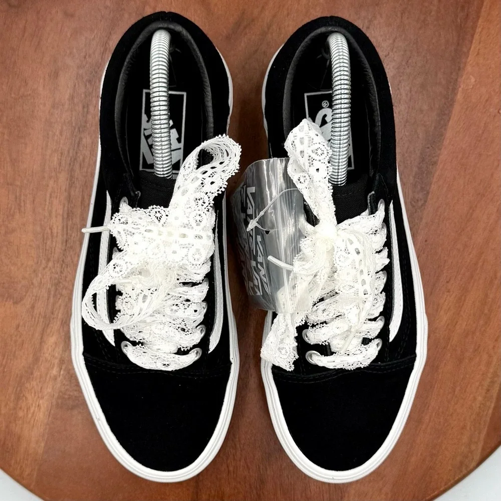 Vans Old Skool Pop‎ Lace Black Suede Skate Shoe Sneakers Womens 8.5 Coquette